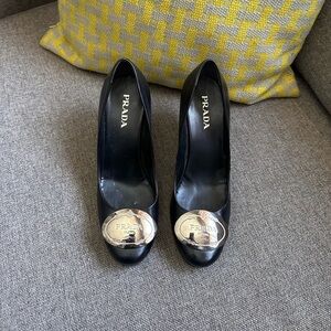 Vintage Prada buckle round heels
